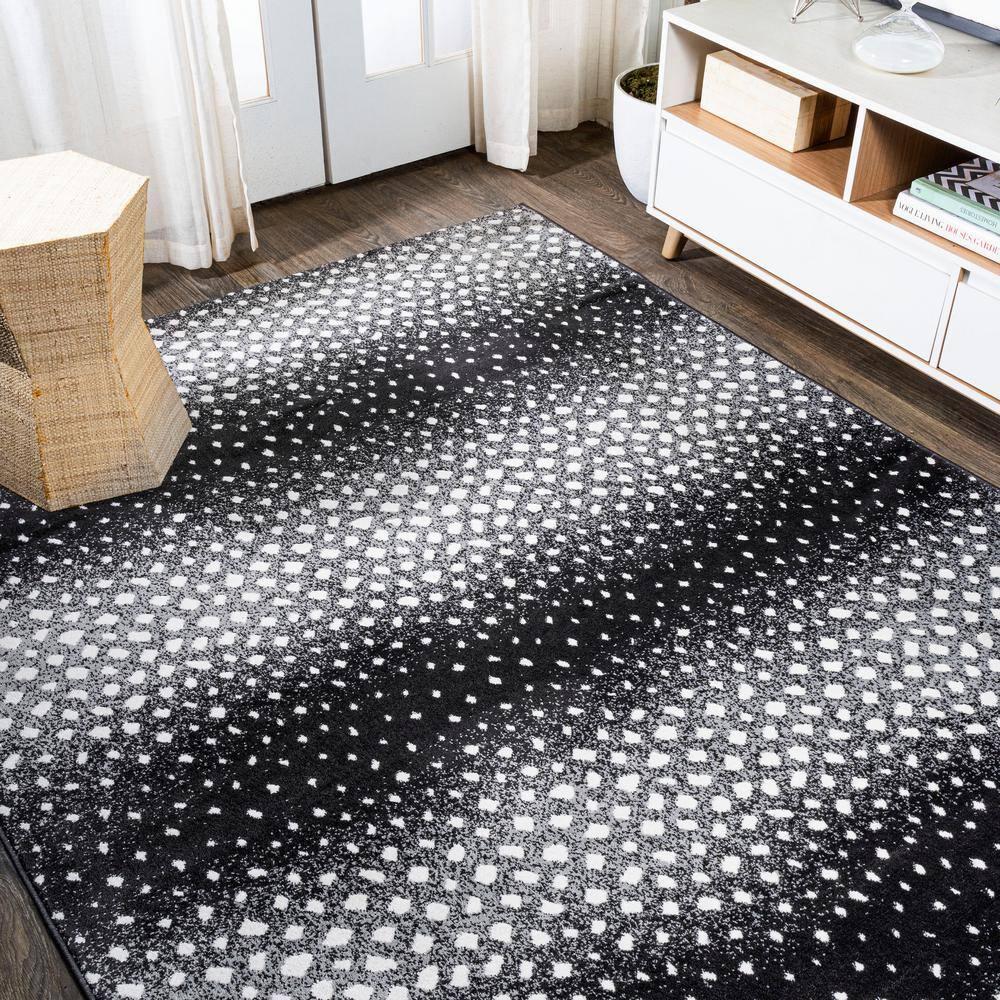 3'x 5' Antelope Modern Animal Area Rug, Black/Cream - JONATHAN Y