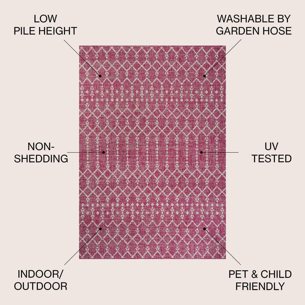 4' x 6' Ourika Moroccan Geometric Textured Weave Indoor/Outdoor Area Rug, Fuchsia/Light Gray - JONATHAN Y