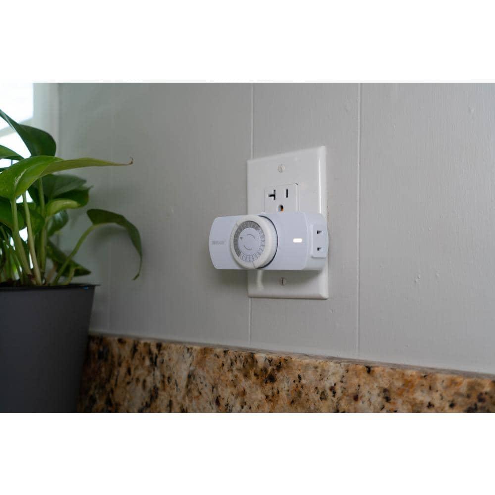 Woods 50101WD Easy-to-use Narrow Style Indoor 24-Hour Mechanical Timer, Single 2-prong (polarized) Outlet, White