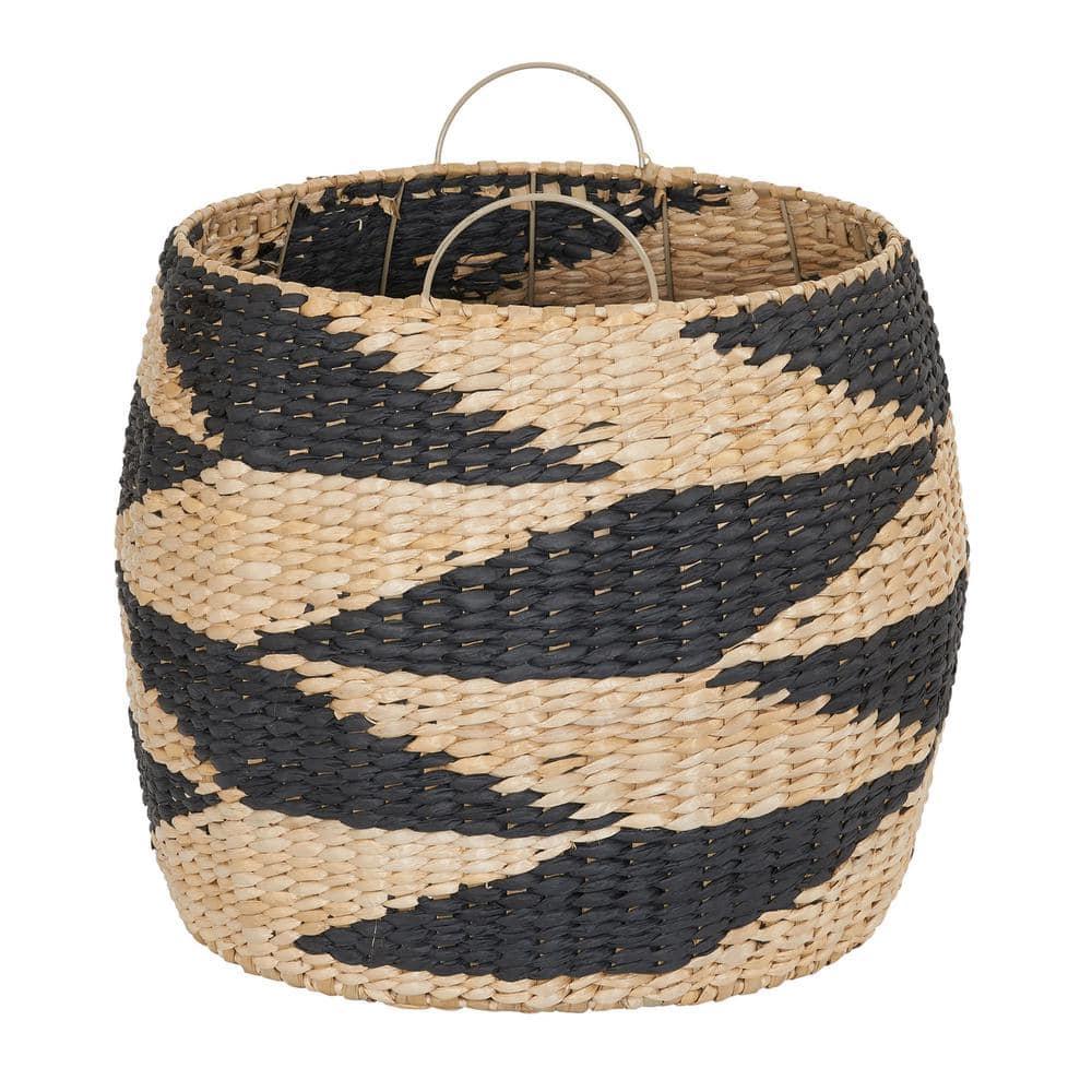 Wicker Basket With Handles 1