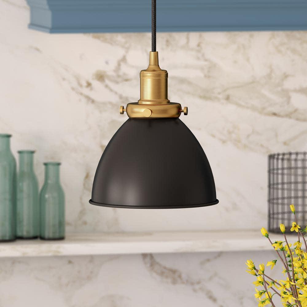 Evelyn&Zoe 8" Black/Brass Metal Pendant