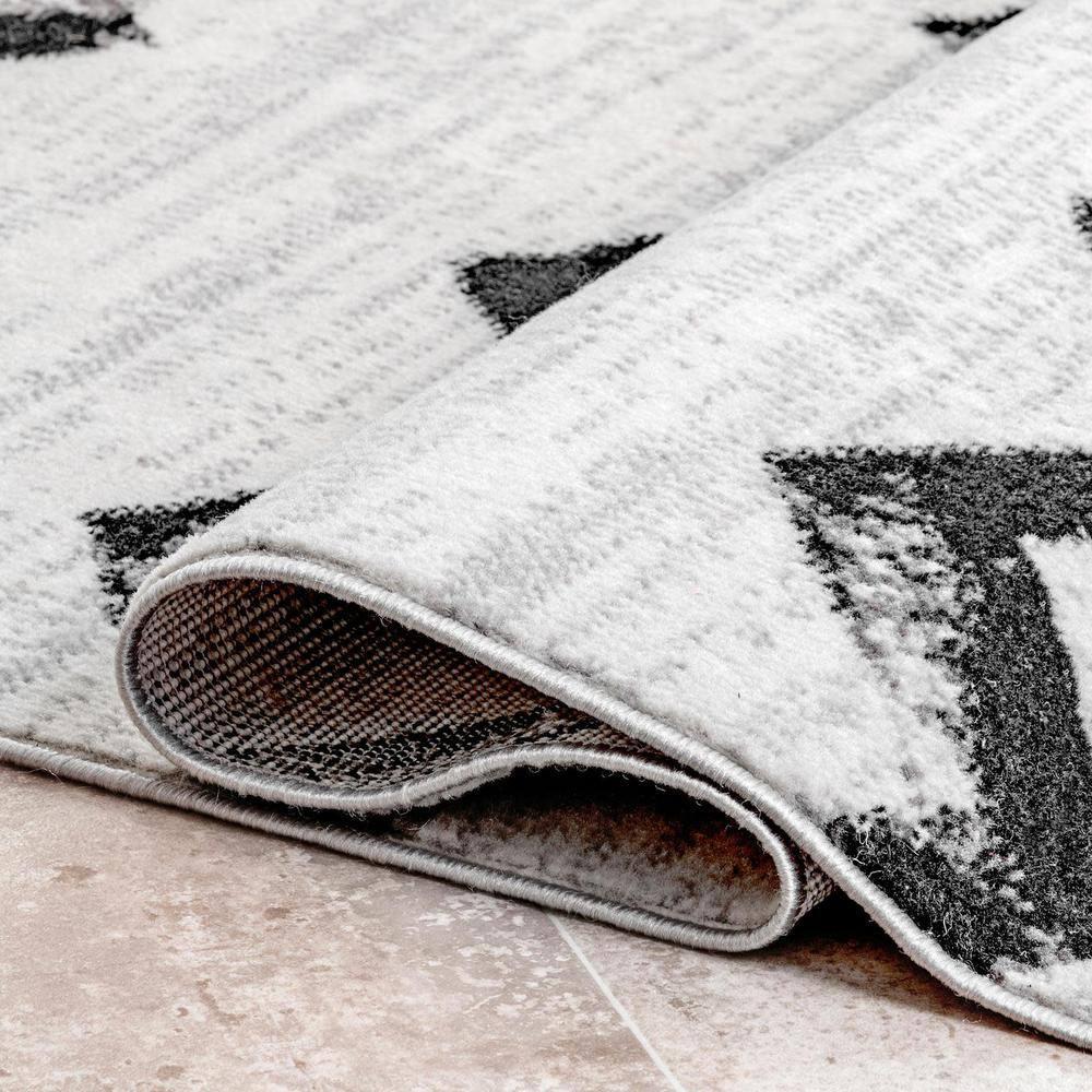 Nuloom Addison Chevron 9x12 Indoor Area Rug for Living Room Bedroom Dining Room Kitchen, Grey/Ivory