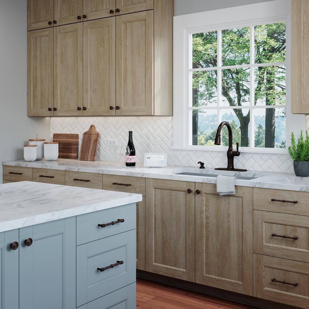 Charlotte 1 1/4" Diameter Knob