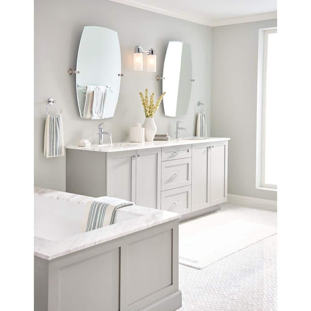 Gibson Single Hole Bathroom Faucet with Drain Assembly
