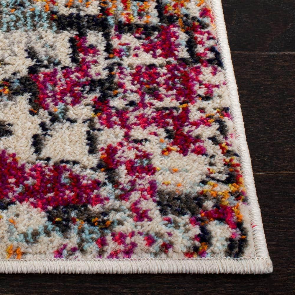 Madison MAD460 Power Loomed Indoor Area Rug - Black/Gold - 5'x5' - Safavieh