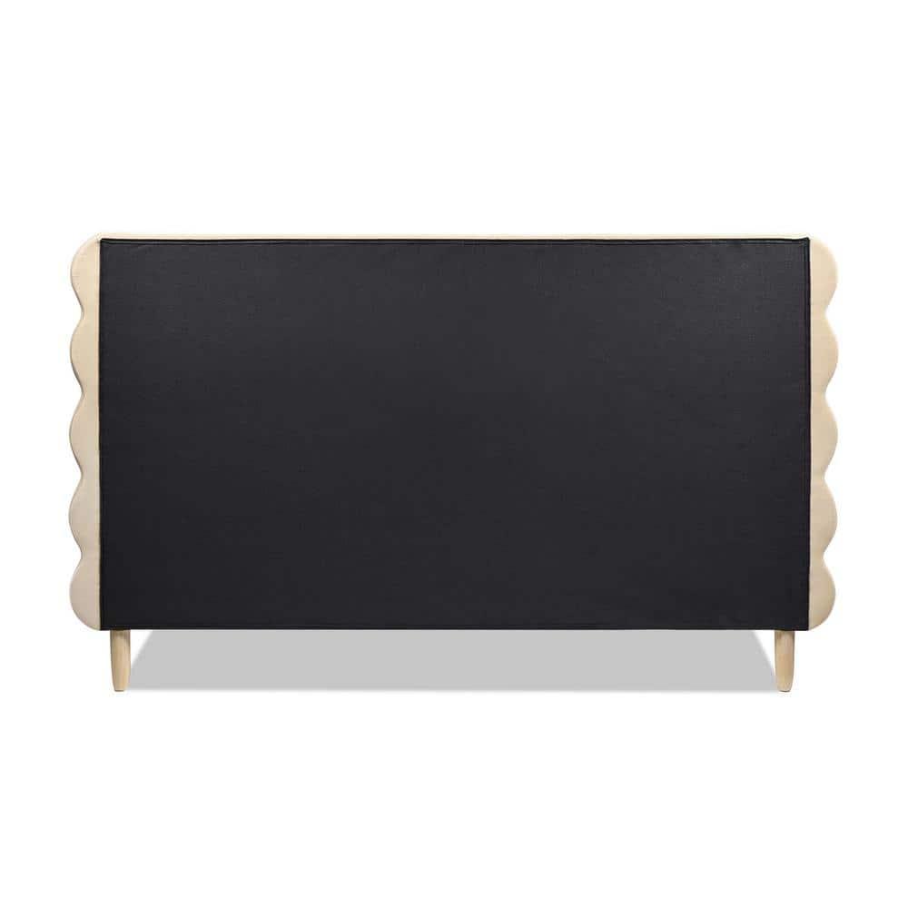 Henley Upholstered Scalloped Bed