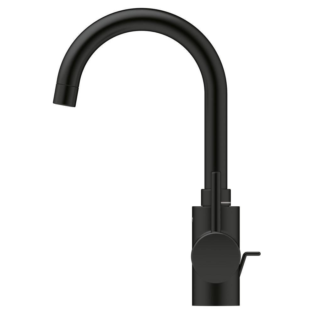 Concetto™ Single Hole Bathroom Faucet with Drain Assembly