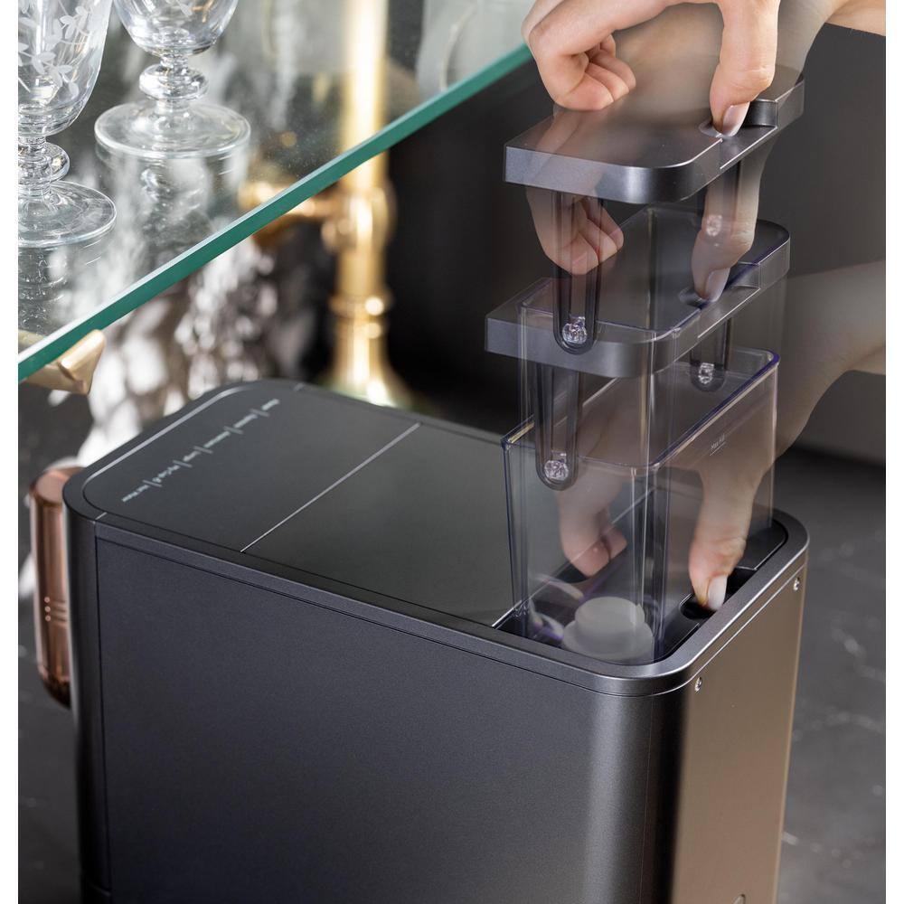 Café ™ Matte Black Affetto Automatic Espresso Machine