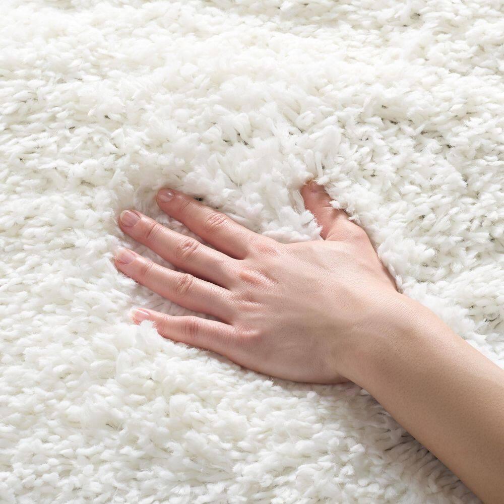 August Shag 900 AUG900 Power Loomed Indoor Area Rug - Ivory - 4'x6' - Safavieh