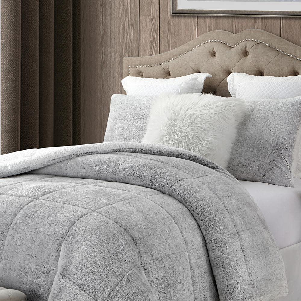 Ultra Plush Reversible Faux Fur and Sherpa 3-Piece Comforter Set