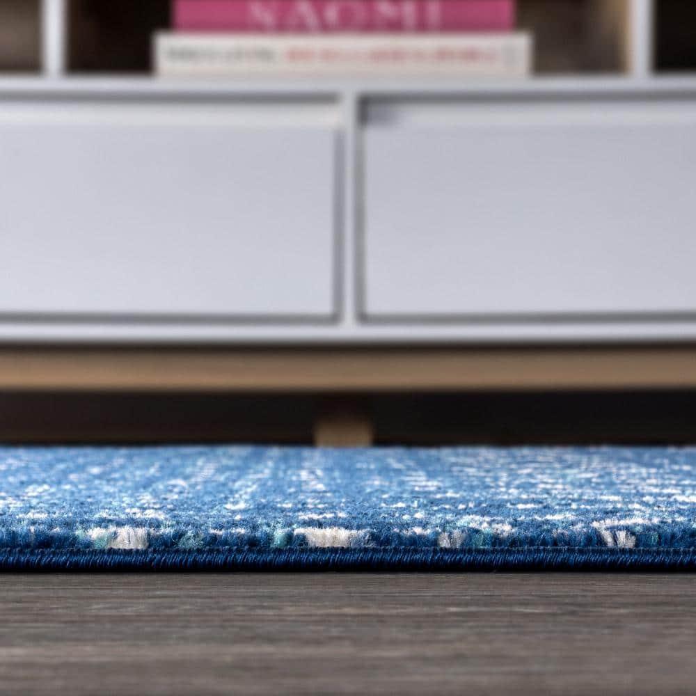JONATHAN Y Moroccan HYPE Boho Vintage Diamond Blue/White 5 ft. x 8 ft. Area Rug
