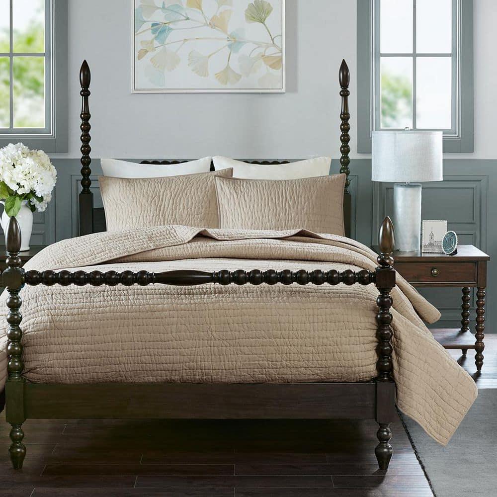 Madison Park Signature Madison Park Signature Serene 3 Piece Hand Quilted Cotton Quilt Set