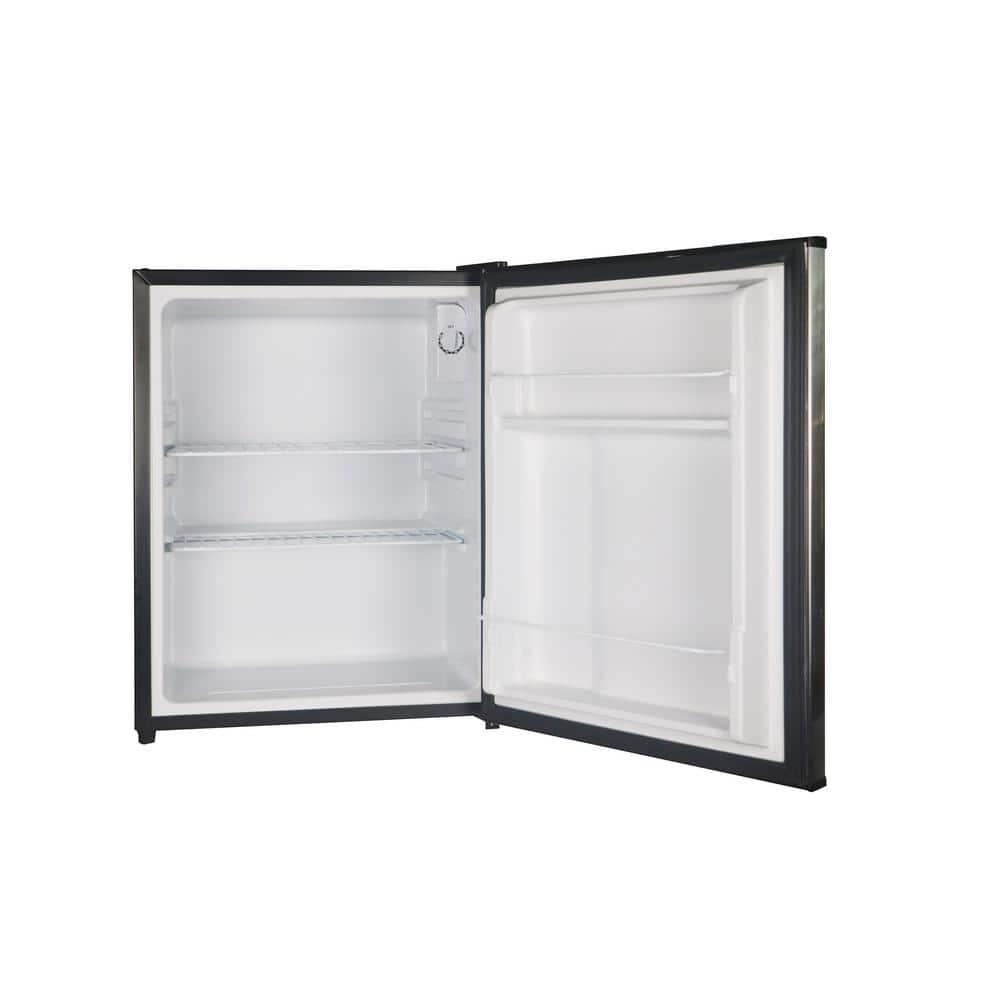 Magic Chef Magic Chef 2.4 Cubic Feet Freestanding Mini Fridge