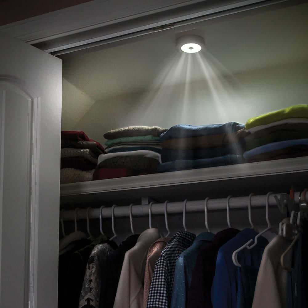 Ultra Overhead Motion Activated LED Rechargeable Night Light