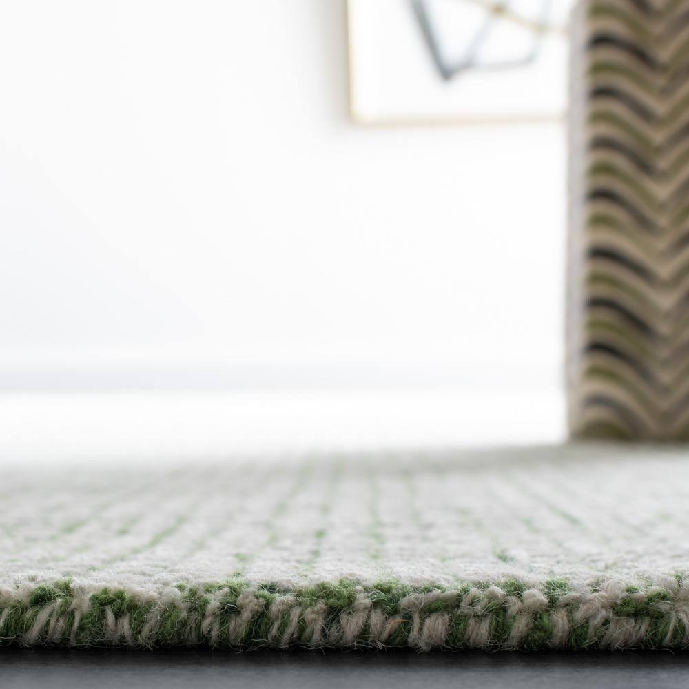 SAFAVIEH Abstract Dalia Geometric Abstract Area Rug, Ivory/Green, 6' x 6' Square