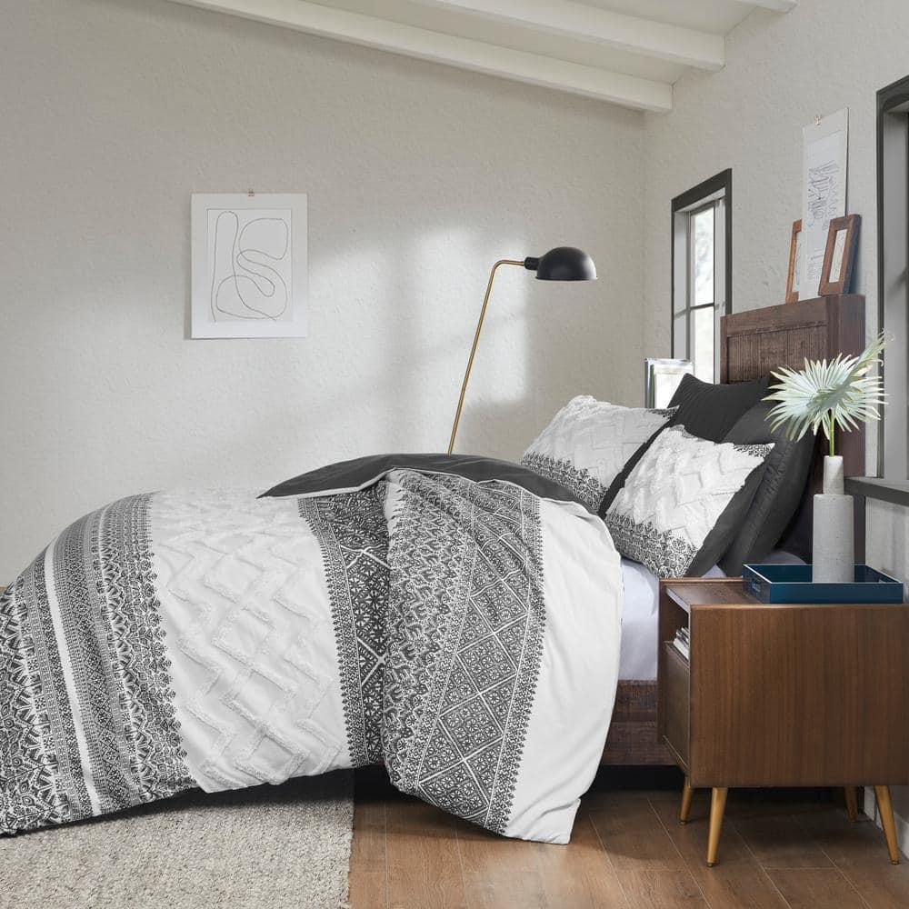 INK+IVY Mila Cotton Duvet Cover Set with Chenille Tufting