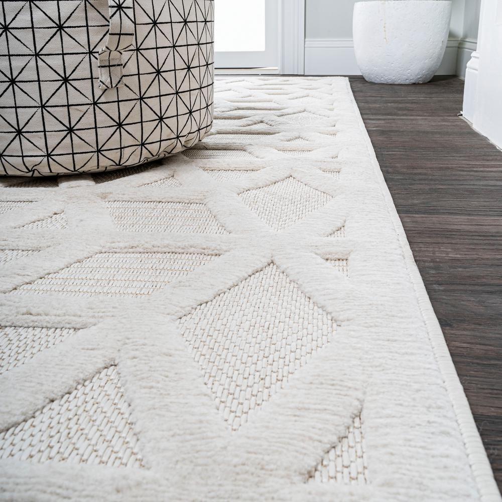 3'x5' Talaia Neutral Geometric Indoor/Outdoor Area Rug, Ivory - JONATHAN Y
