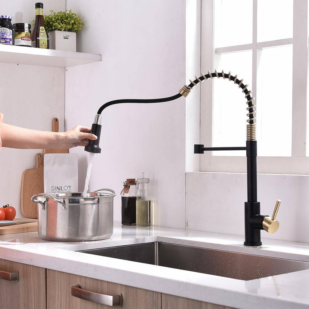 Forclover Touchless Kitchen Faucet with Pull Down Sprayer, Motion Sensor Smart Hands-Free Activated Single Hole Spring Faucet for Kitchen Sink, Black and Gold