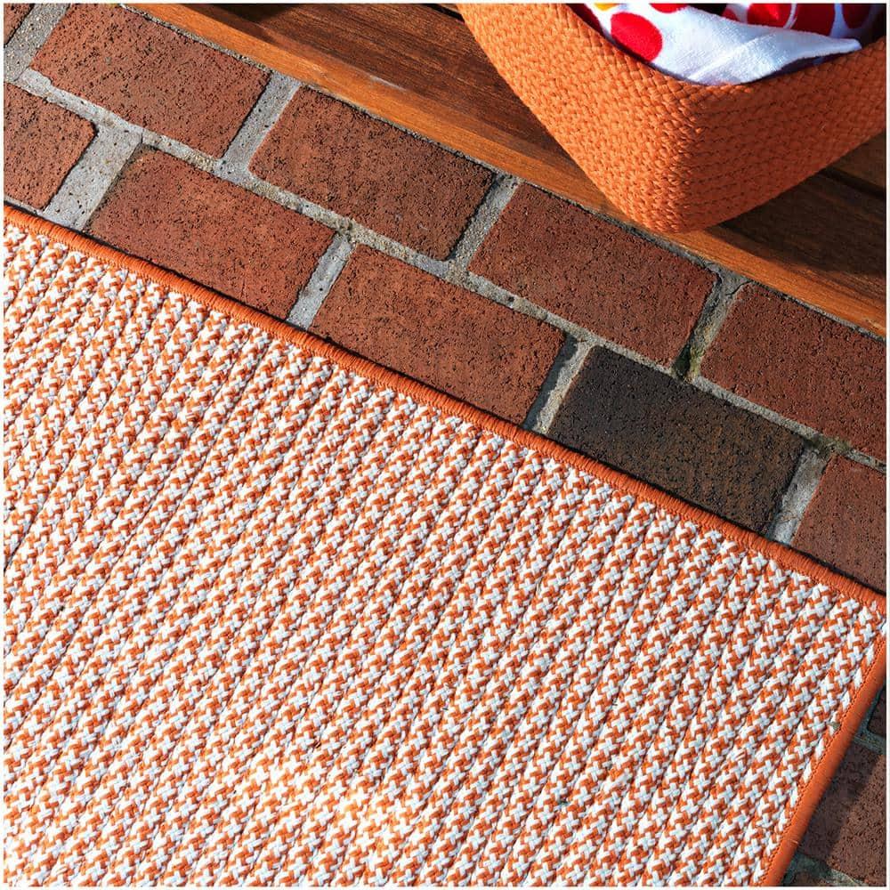 Sadie Lime 7 ft. x 9 ft. Indoor/Outdoor Patio Braided Area Rug