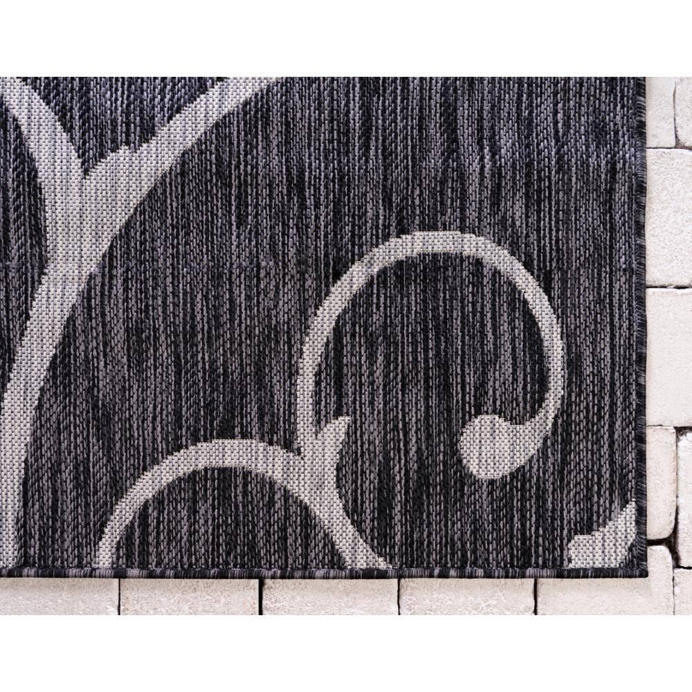 Unique Loom 5' 3 x 8' 0 Rectangle Indoor/Outdoor Botanical Charcoal Gray Area Rug