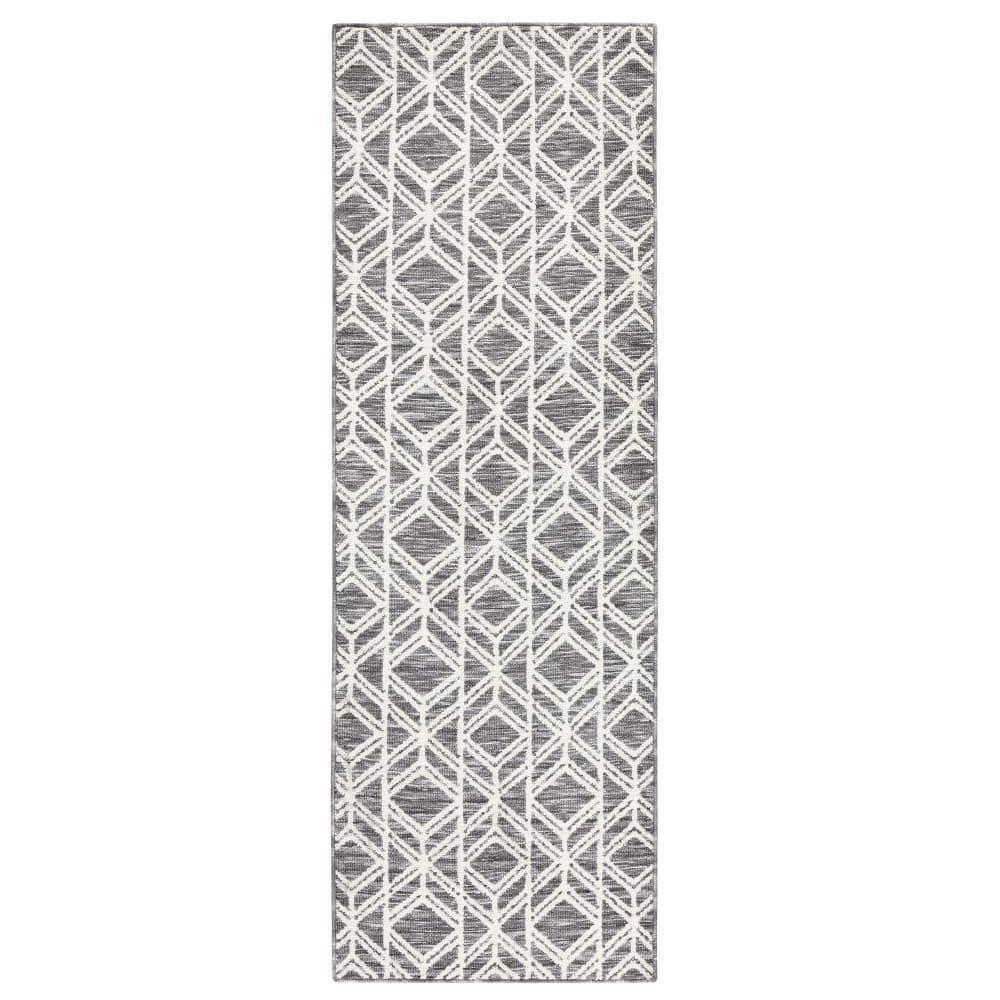 Town & Country Living TOWN & COUNTRY EVERYDAY Walker Modern Diamond Everwash Non-Slip Backing Kitchen Mat