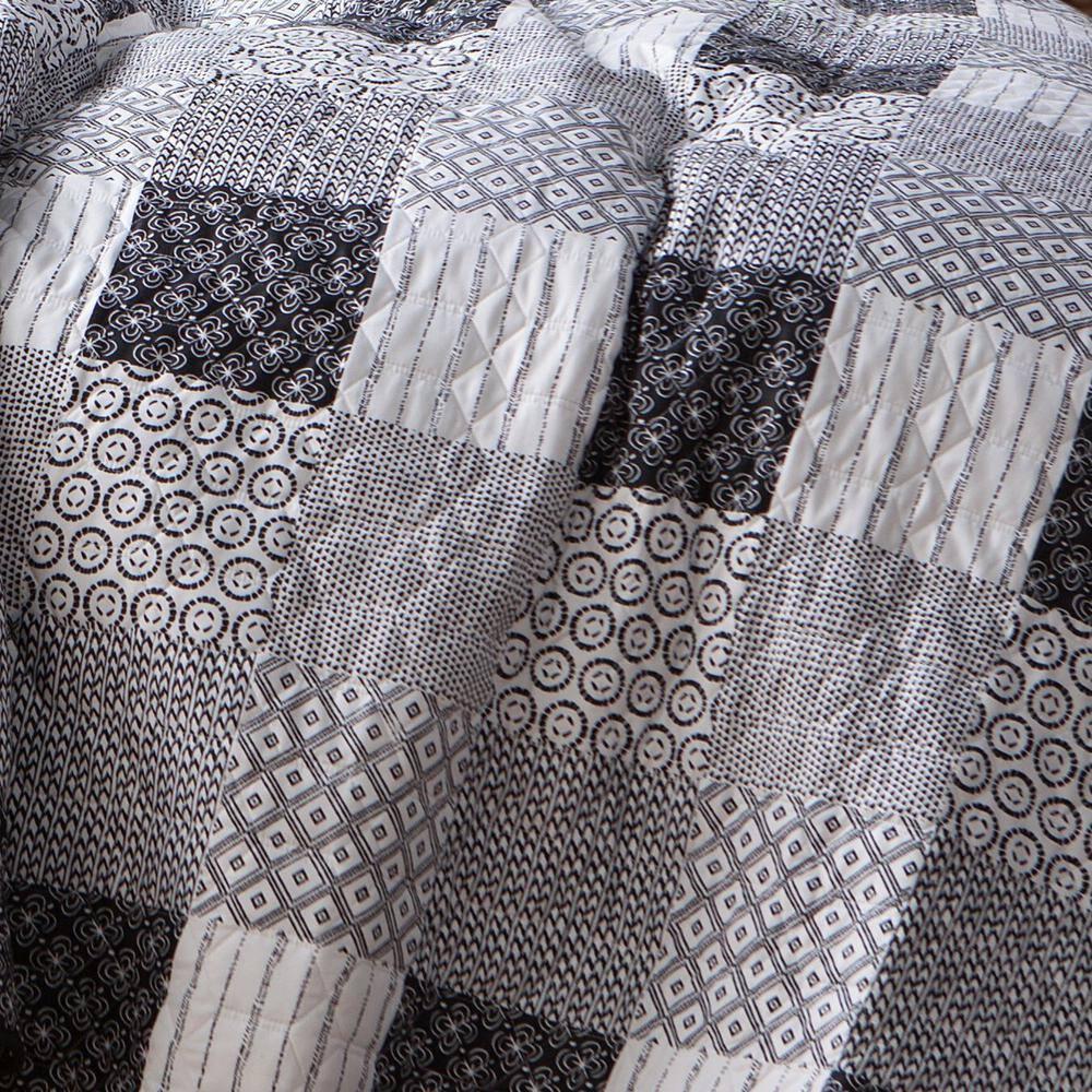 Geneva Home Fashions Queen 5pc Avondale Manor Evangeline Quilt & Sham Set Black: Geometric Pattern, Midweight Fabric, Machine Washable