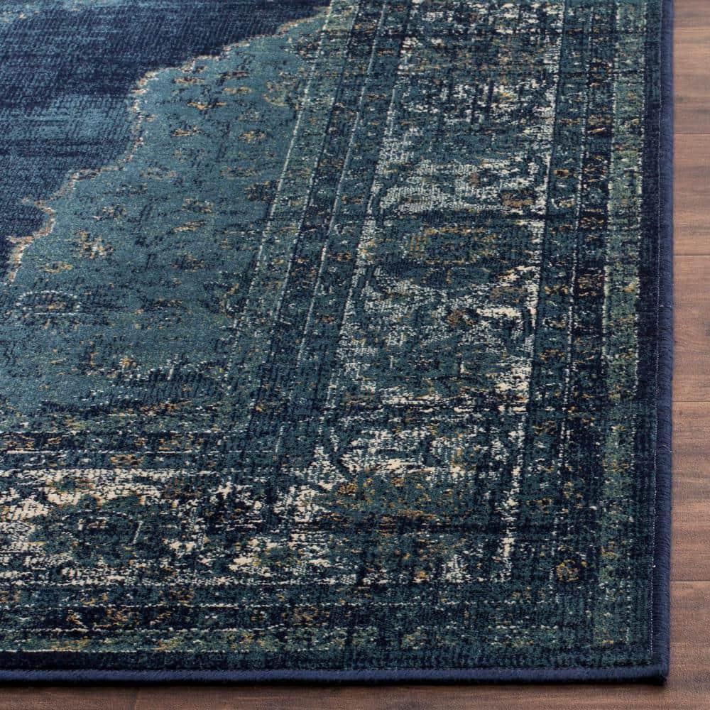 SAFAVIEH Vintage Winthrop Traditional Area Rug, Navy, 5'3" x 7'6"
