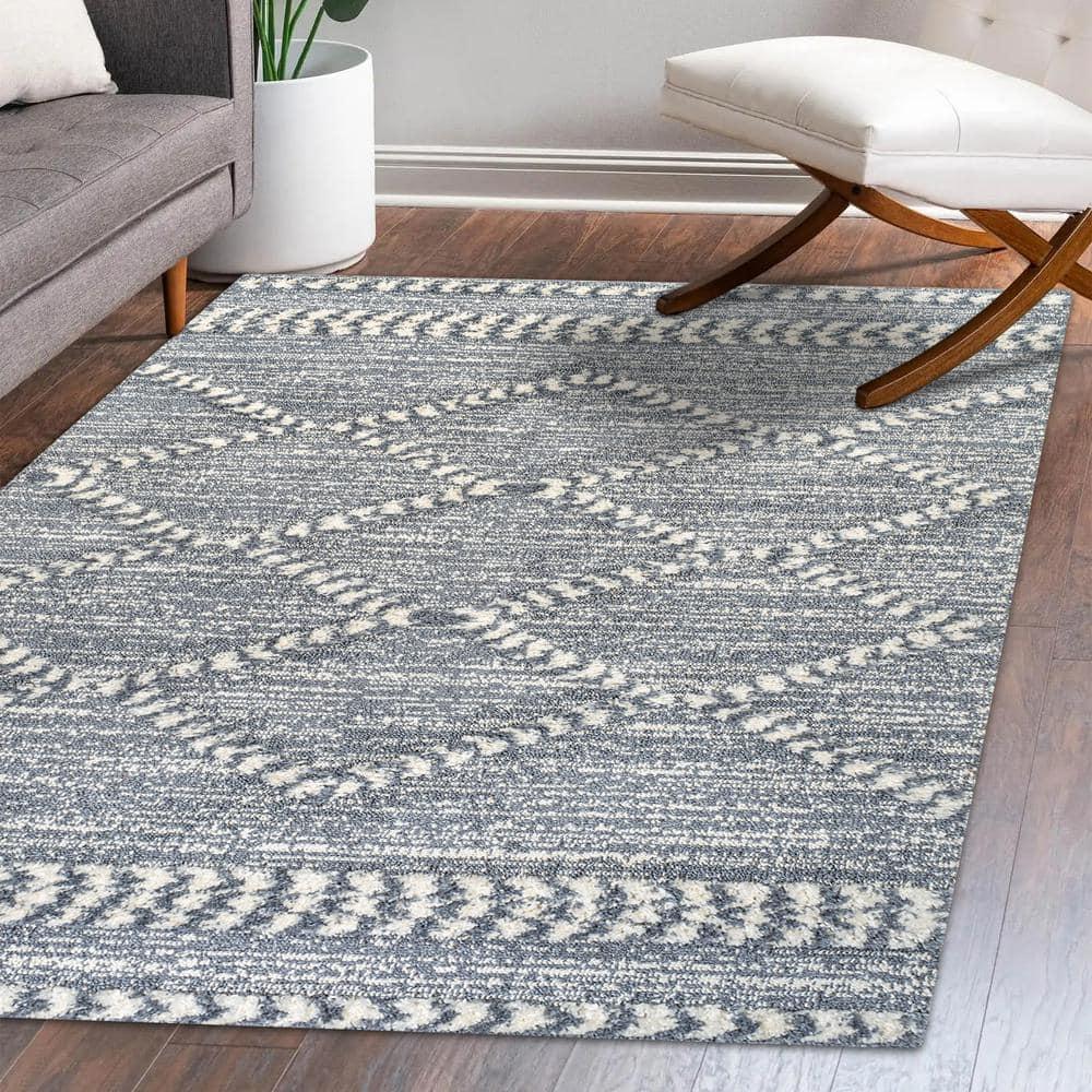 4' x 6' Sofie Moroccan Trellis High-Low Area Rug, Gray/Cream - JONATHAN Y