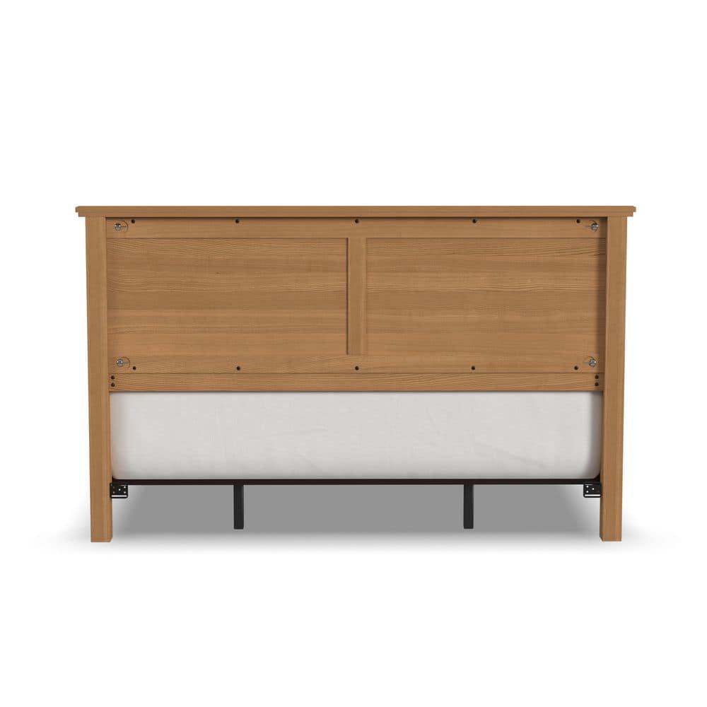 Homestyles Oak Park 82.5" Traditional Wood King Panel Bed in Brown