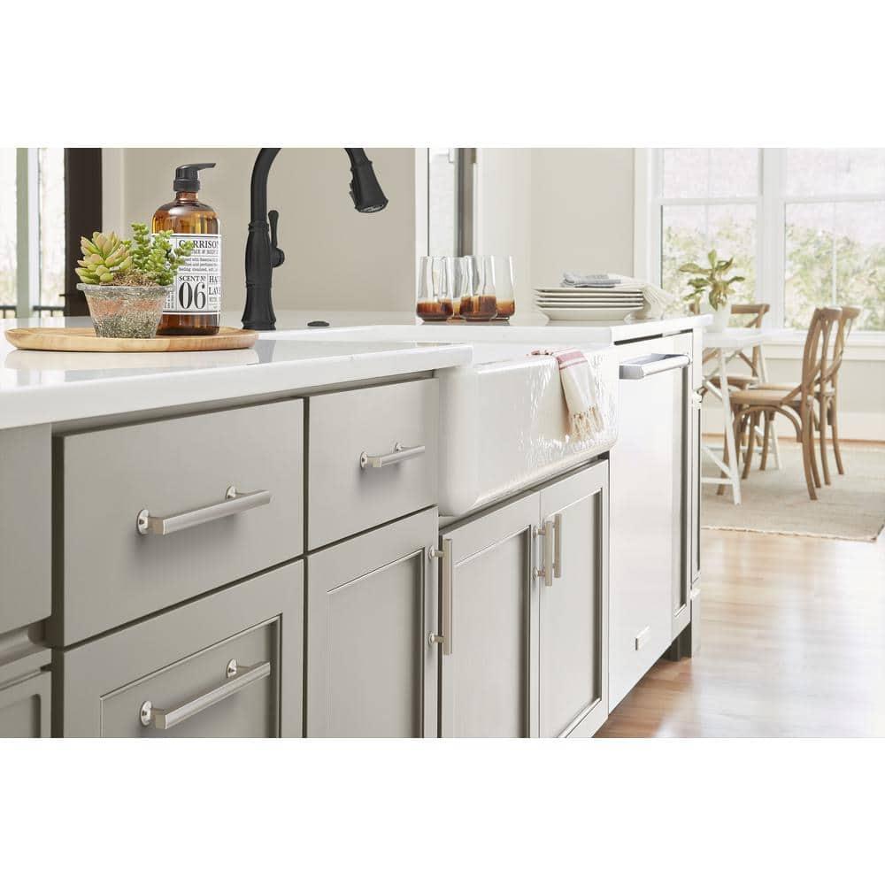 Amerock Everett Bar Pull