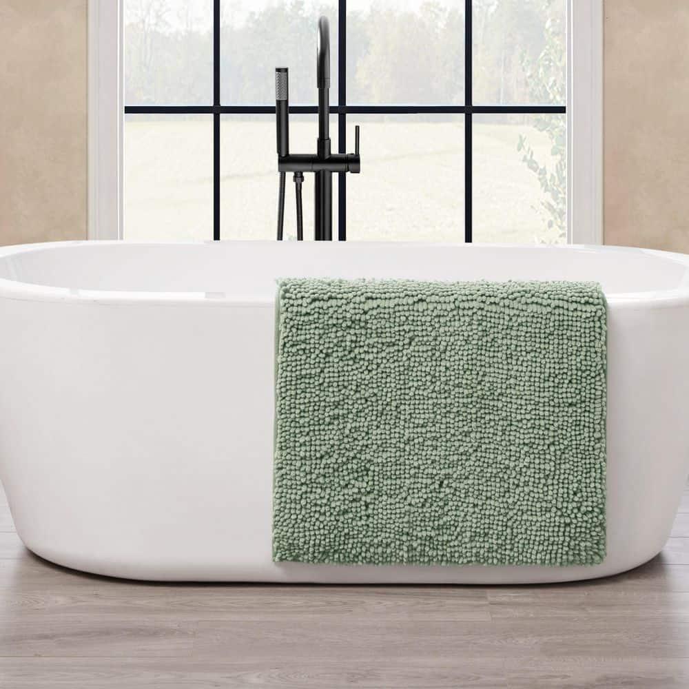 Resort Collection Chenille Plush Loop Bath Mats