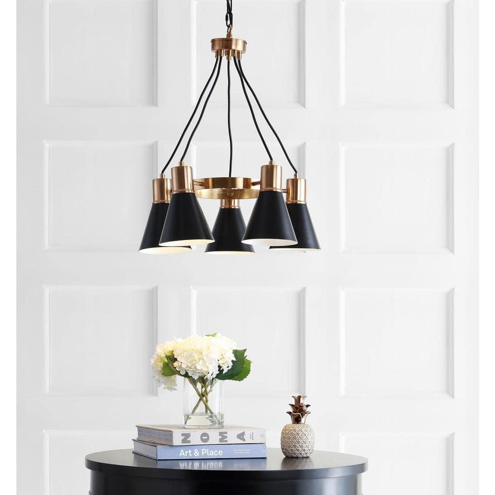 JONATHAN Y JYL6135A Markle 22" 5-Light Metal LED Chandelier, Contemporary, Transitional for living room, dinning room, bedroom, office Bulb Included, Black/Brass Gold