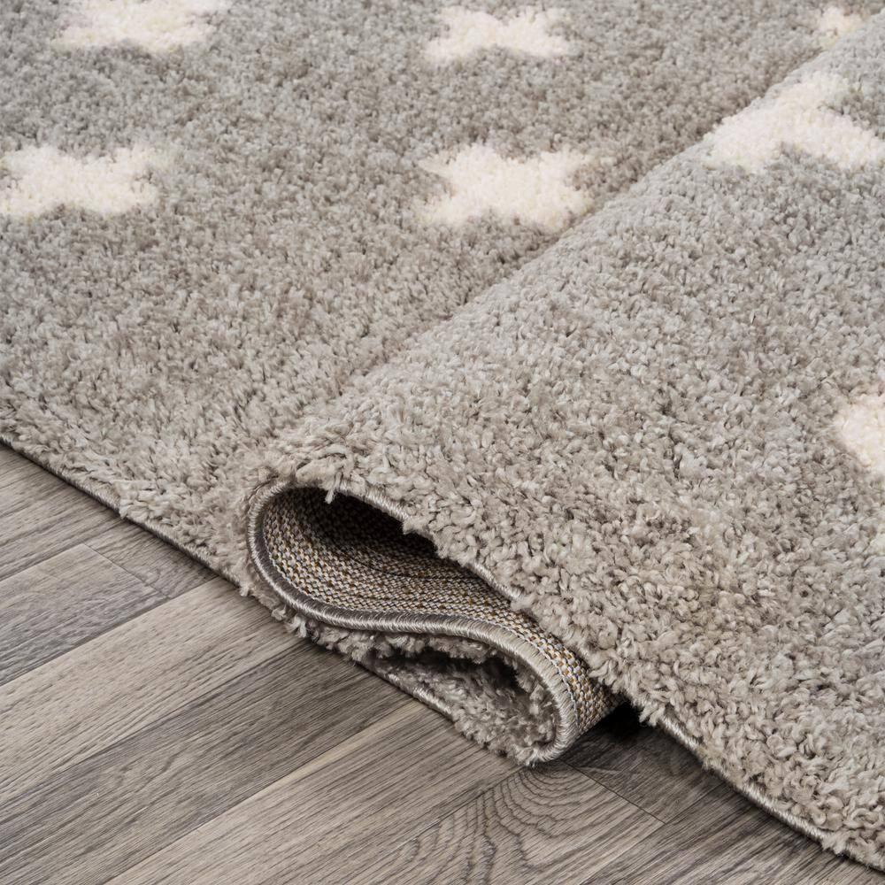 JONATHAN Y Cristo Berber Geometric Shag Gray/Ivory 3 ft. x 5 ft. Area Rug