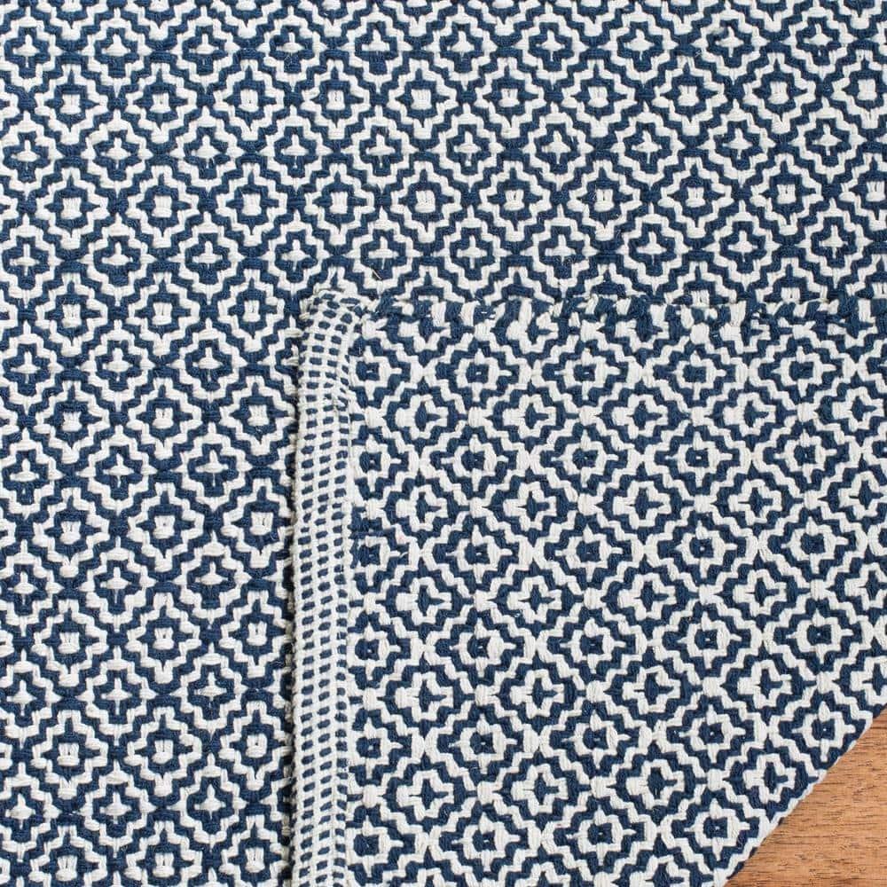 Montauk MTK717 Hand Woven Runner Rug - Ivory/Navy - 2'3"x7' - Safavieh.