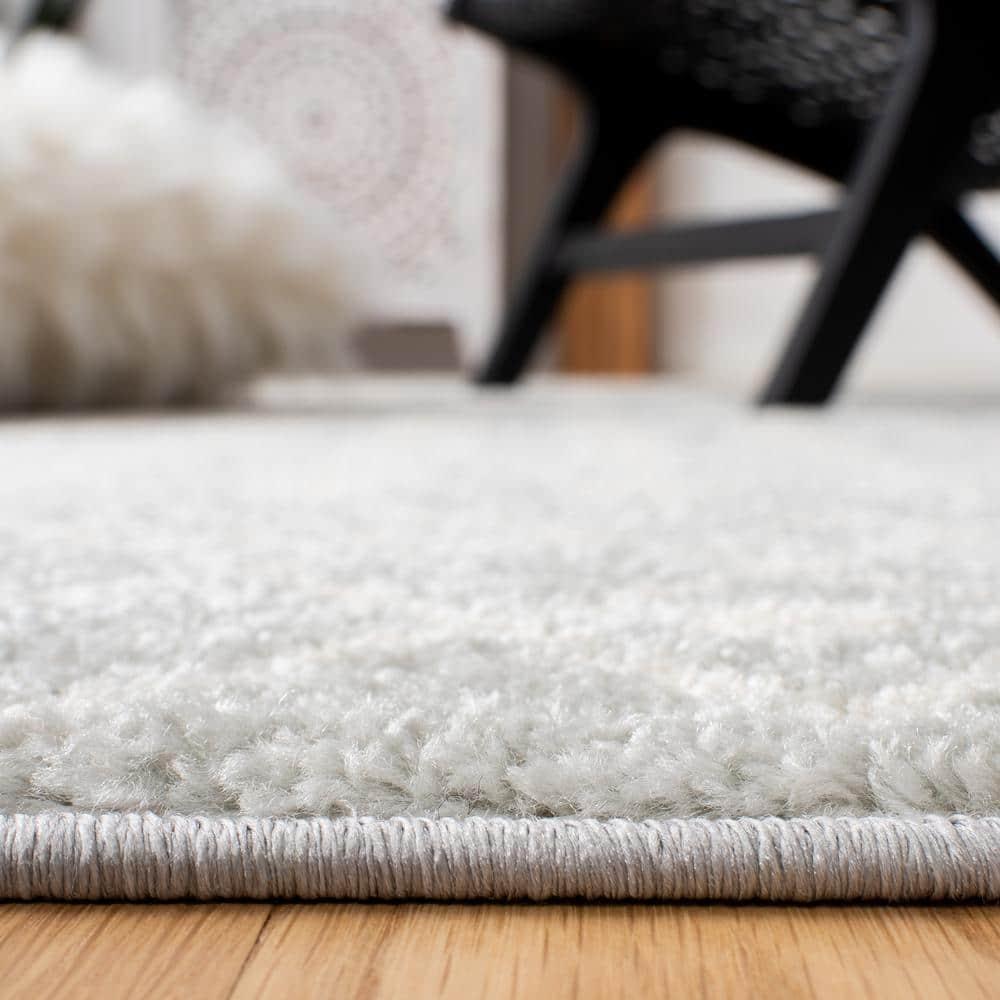 Tulum TUL262 Power Loomed Area Rug - Light Grey/Ivory - 6'x9' - Safavieh.