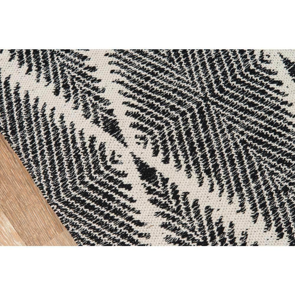 River Beacon Handwoven Indoor / Outdoor Rug by Erin Gates - 3'6" x 5'6"