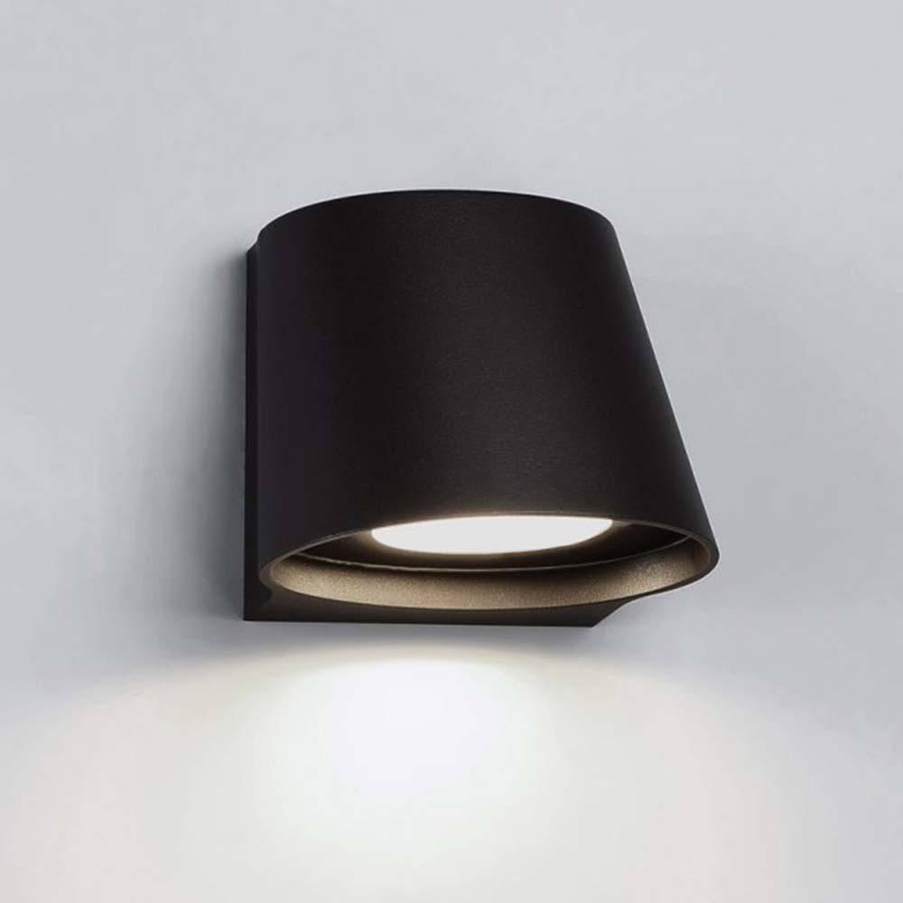 Meiners LED Wall Light