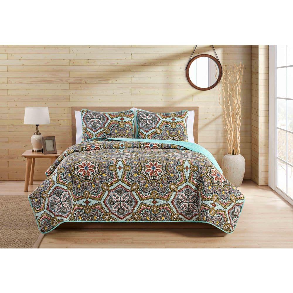 VCNY Yara 3-Piece Reversible Medallion Quilt Set