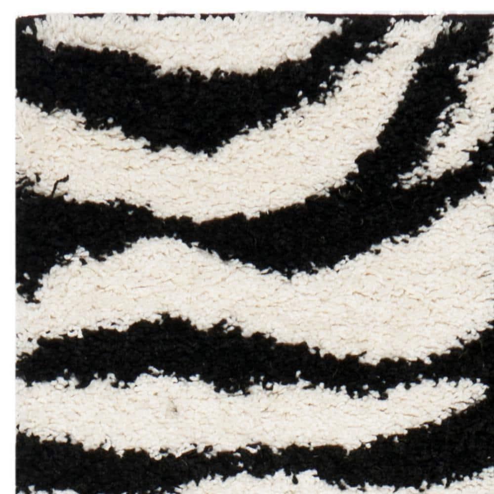Florida Shag SG452 Power Loomed Indoor Runner Rug - Ivory/Black - 2'3"x7' - Safavieh.