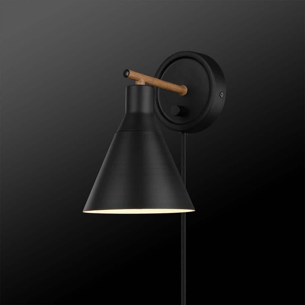 Tristan Aluminum Wall Sconce