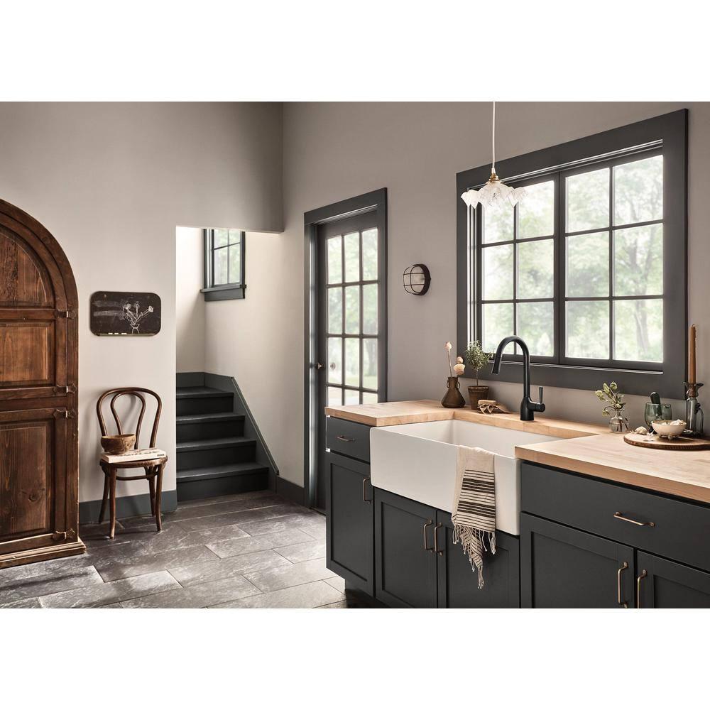 Matte Black Stainless Steel Pull-Out Spray Kitchen Faucet