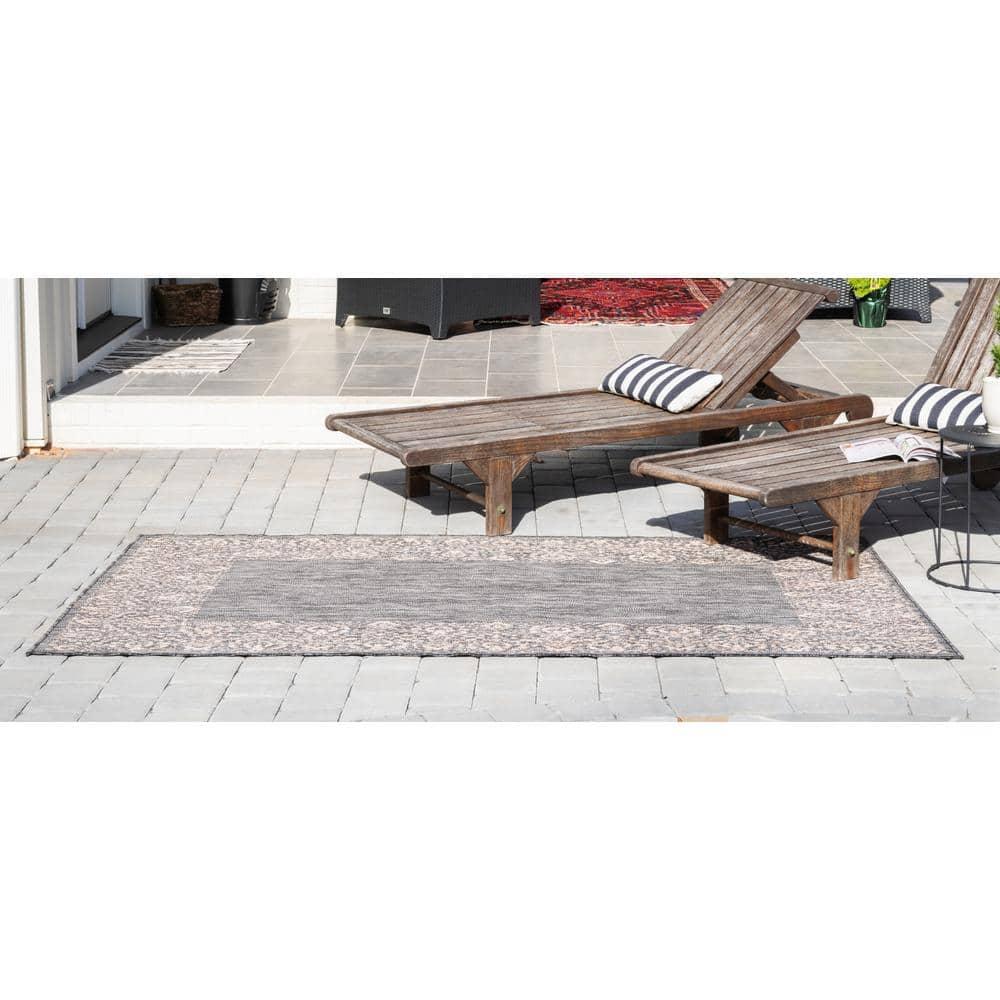 Unique Loom 4' 1 x 6' 1 Rectangle Indoor/Outdoor Border Charcoal Gray Area Rug