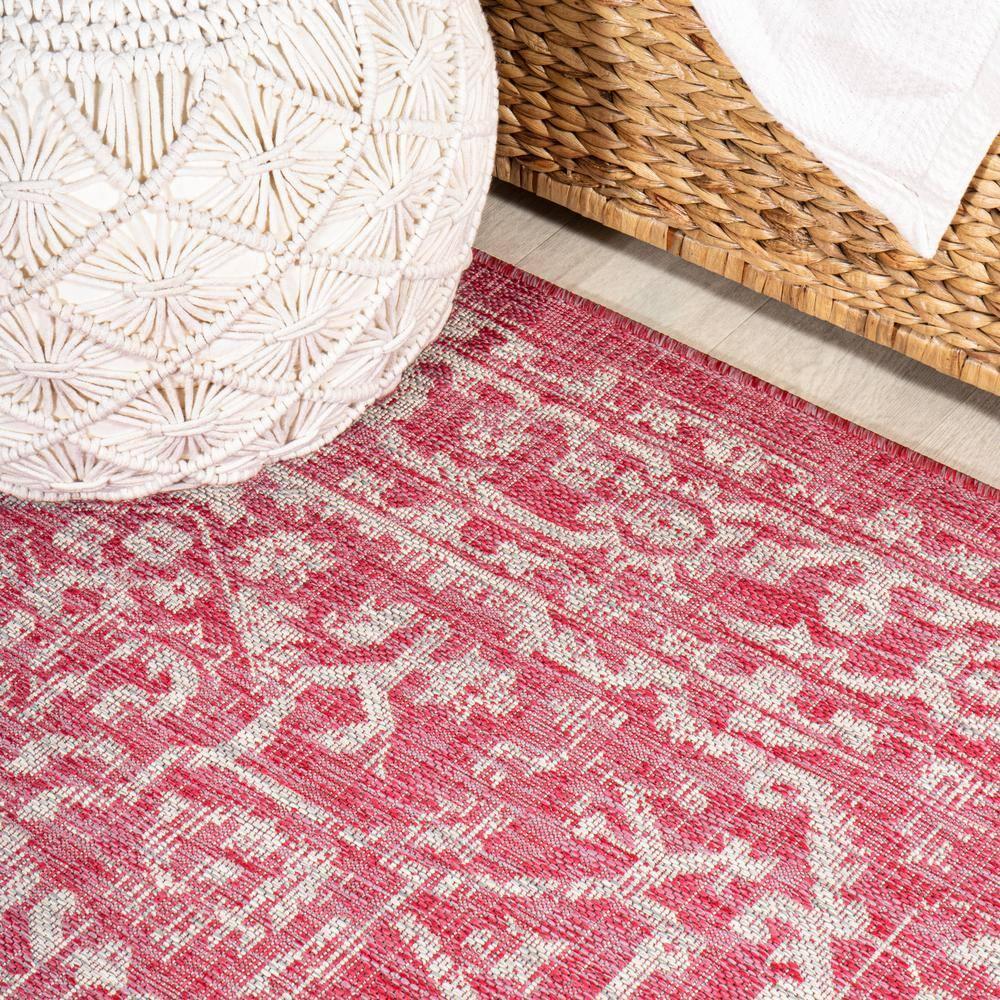 9' x 12' Malta Bohemian Medallion Textured Weave Indoor/Outdoor Area Rug, Fuchsia/Light Gray - JONATHAN Y