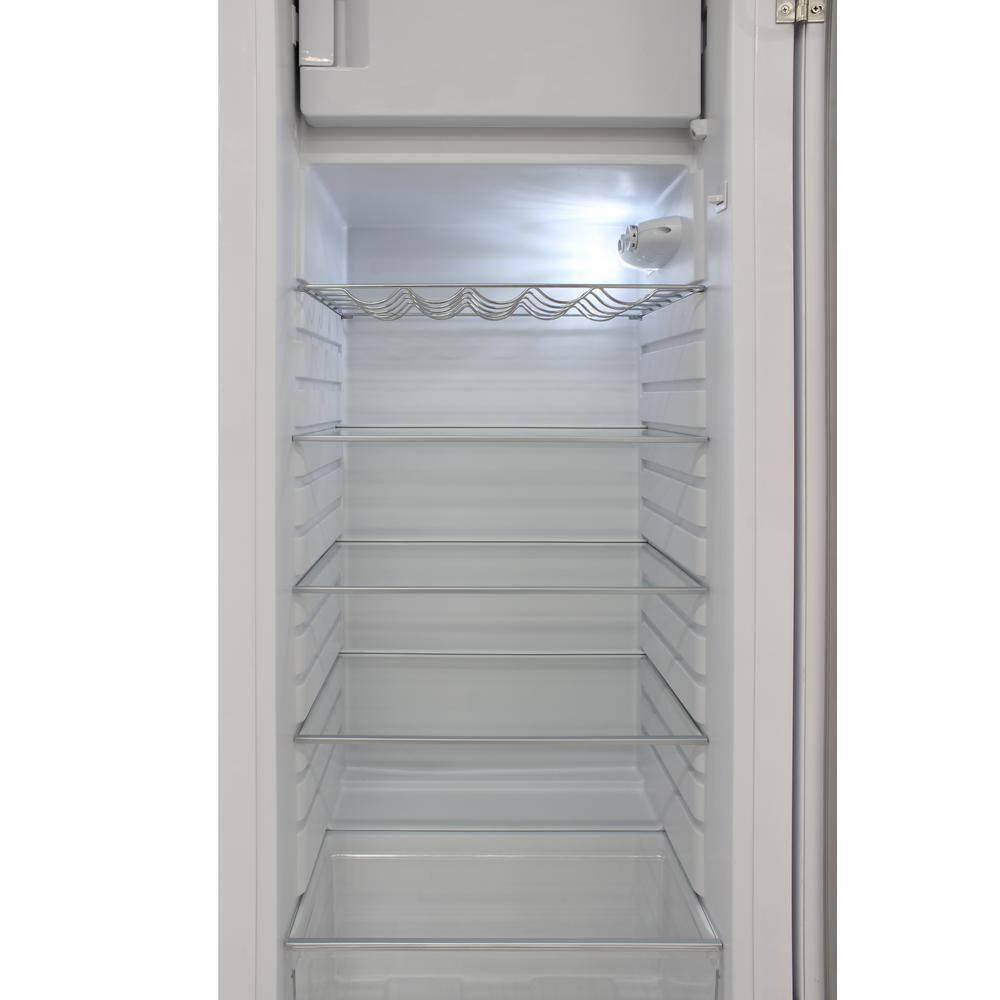 Brama 9.9-cu ft Counter-Depth Top-Freezer Refrigerator ( White )