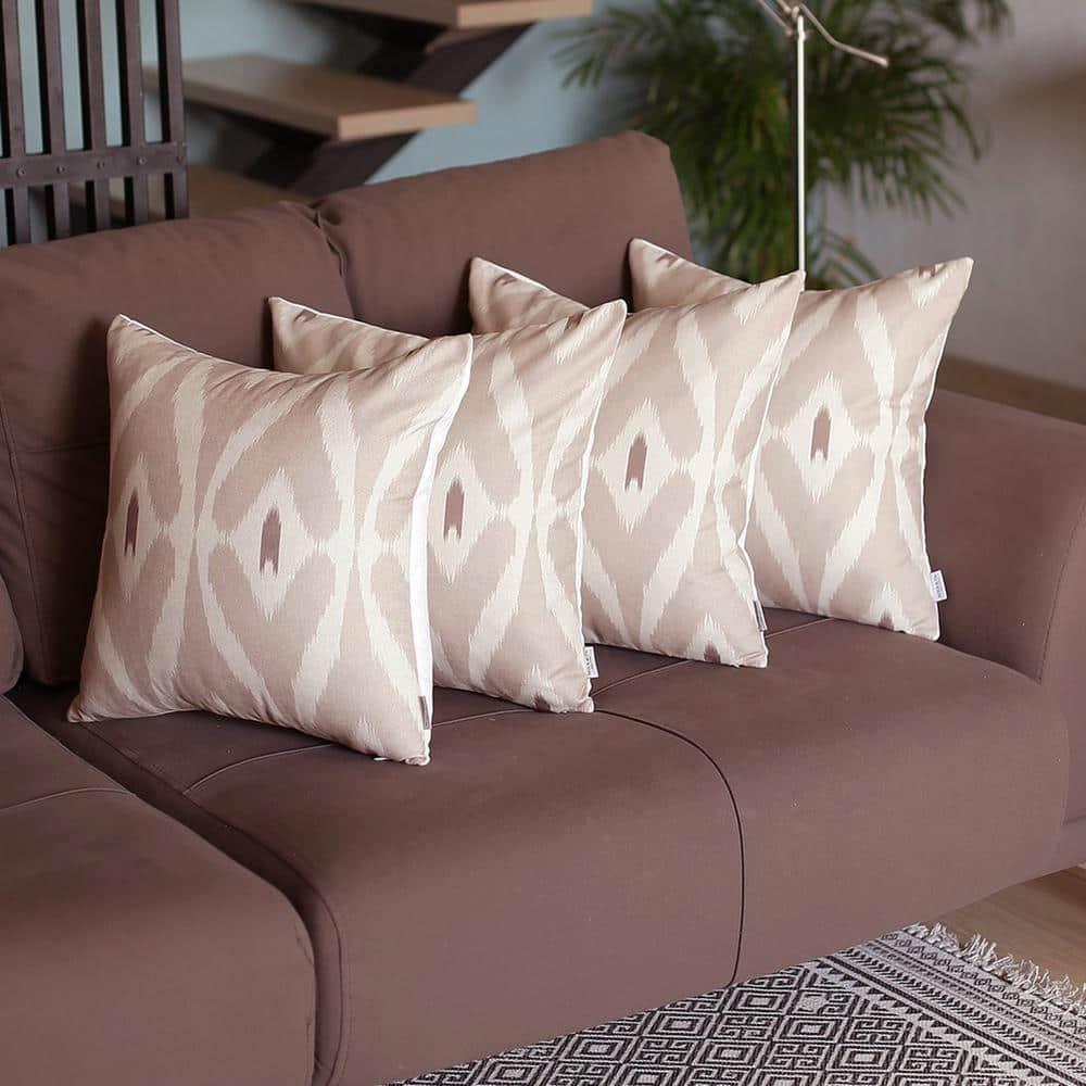 Apolena Ikat Pillow Cover (Set of 4)