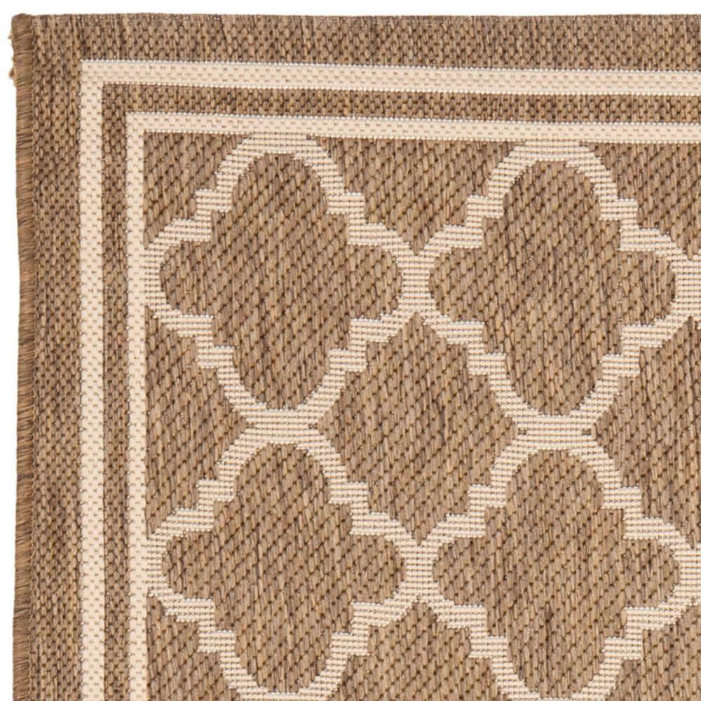 SAFAVIEH Courtyard Alina Geometric Quatrefoil Indoor/Outdoor Area Rug, Brown/Bone, 2'7" x 5'