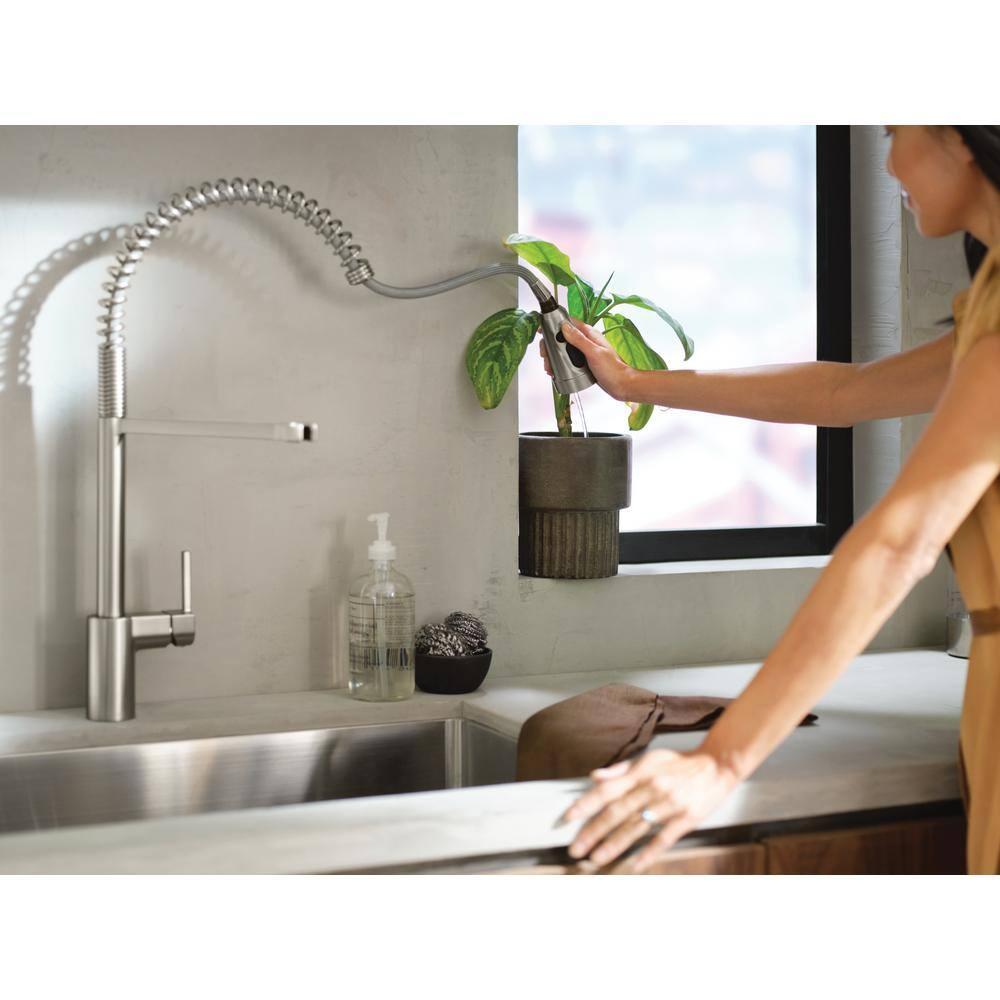 Moen Align Spot Resist Stainless One-Handle Pre-Rinse Spring Pulldown Kitchen Faucet