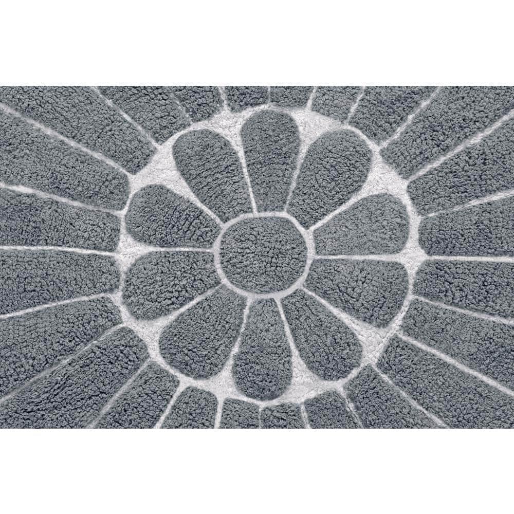 Bursting Flower 2 Pc Bath Rug Set -WHITE AND PEWTER (30" ROUND & 24" ROUND)