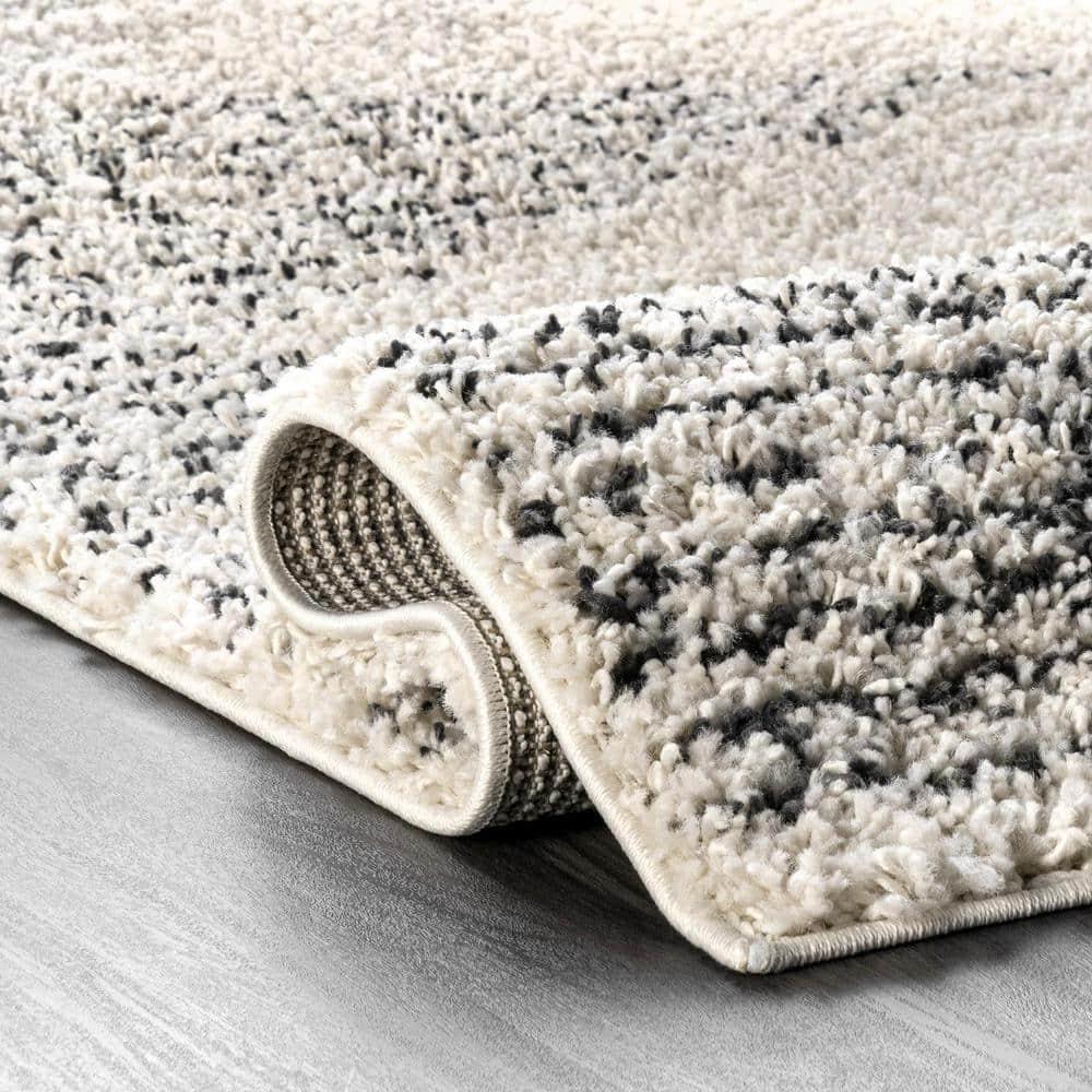 Nuloom Scarlette Diamond 2x6 Runner Shag Indoor Area Rug for Living Room Bedroom Dining Room Nursery Entryway Hallway, Off White/Charcoal