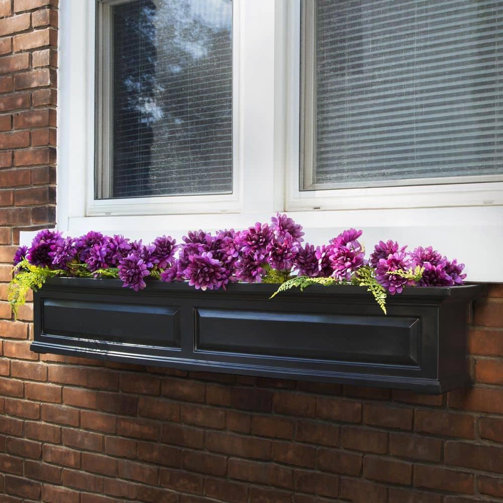 Nantucket Resin Window Box with Water Reservoir